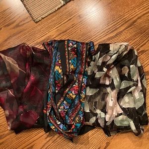 Set of 3 long silky scarves